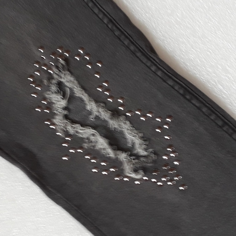 Ripped denim leggings - sz S (waist 28)  - NWT - Picture 2 of 3